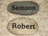 Simple name memory stones